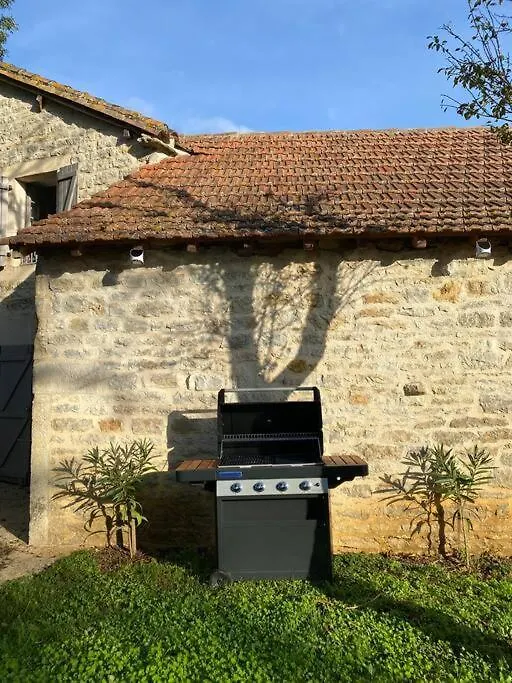 Charmante Ferme Renovee Piscine Caylus 0*,  Francia