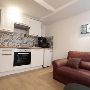  Appartement Joli Studio Renove En Rdc Tout Equipe Centre Du Village